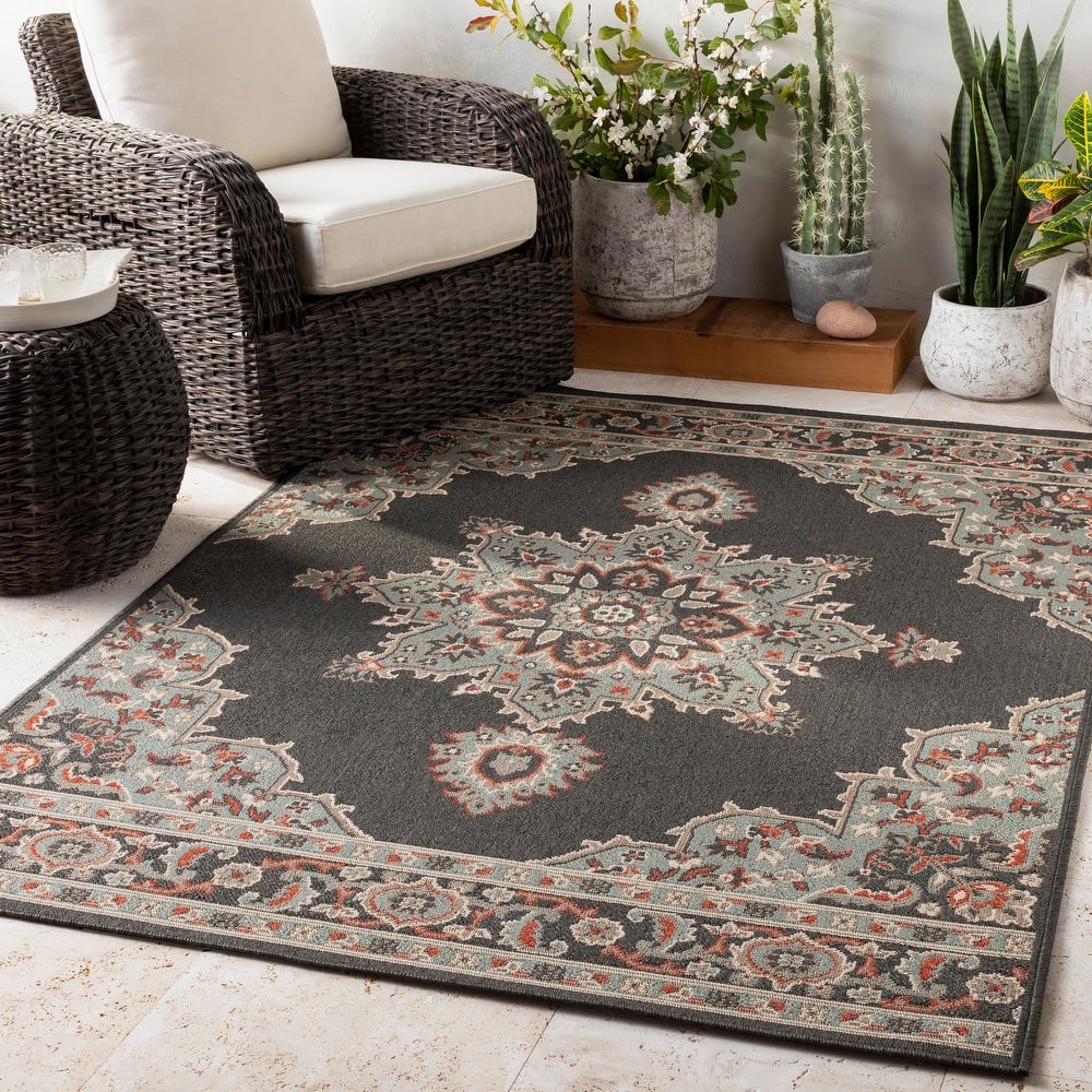 Livabliss Cesare Medallion Indoor/ Outdoor Area Rug