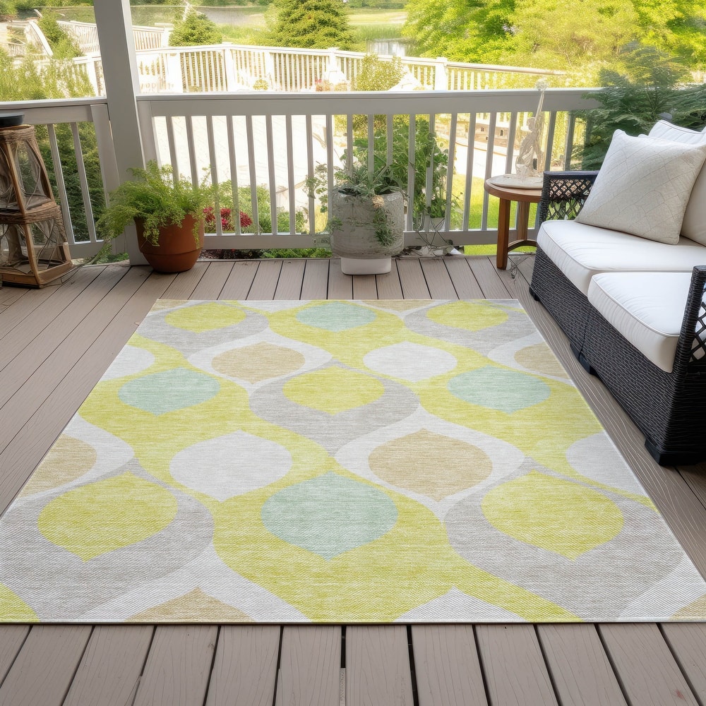 Machine Washable Indoor/ Outdoor Chantille Geo Contemporary Rug