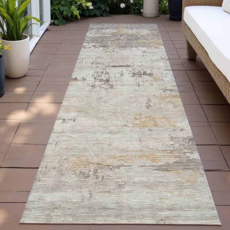 Machine Washable Indoor/Outdoor Abstract Allure Chantille Rug - Putty - 2'3" x 7'6"