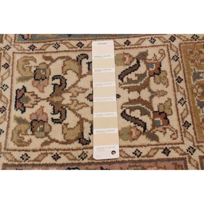 ECARPETGALLERY Hand-knotted Royal Sarough Cream Wool Rug - 5'5 x 7'10