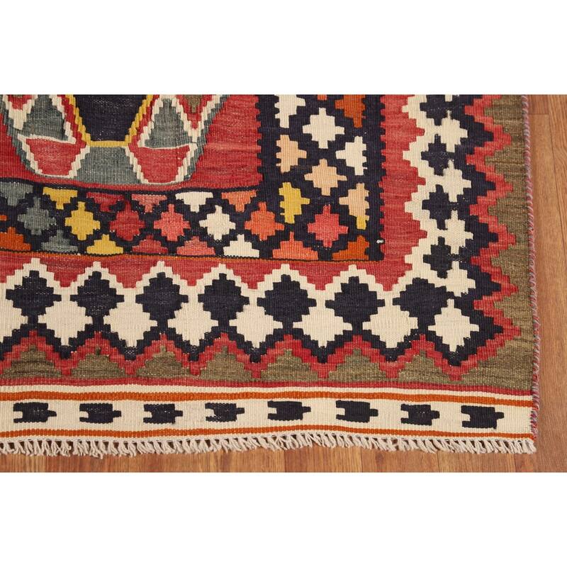 Kilim Qashqai Persian Vintage Rug Hand-Woven Red Tribal Wool Carpet - 5'5"x 9'9"
