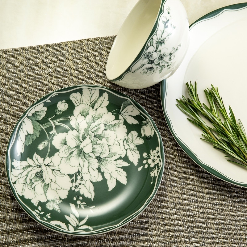 MALACASA Flora Wavy Modern Porcelain Dinnerware Set (Service for 6) - On  Sale - Bed Bath & Beyond - 31648150