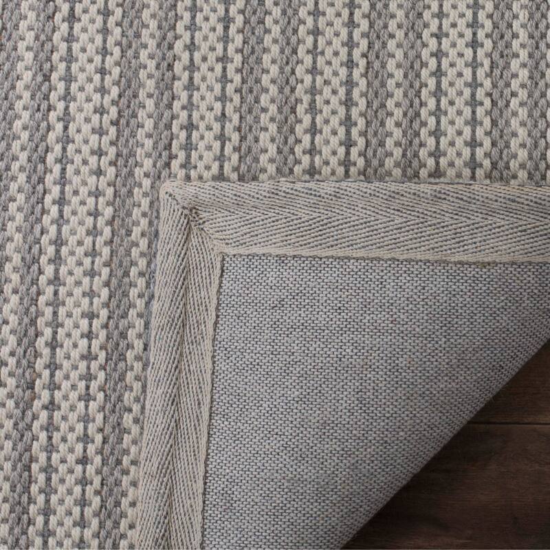 SAFAVIEH Handmade Wilton Lara Country Floral Wool Rug