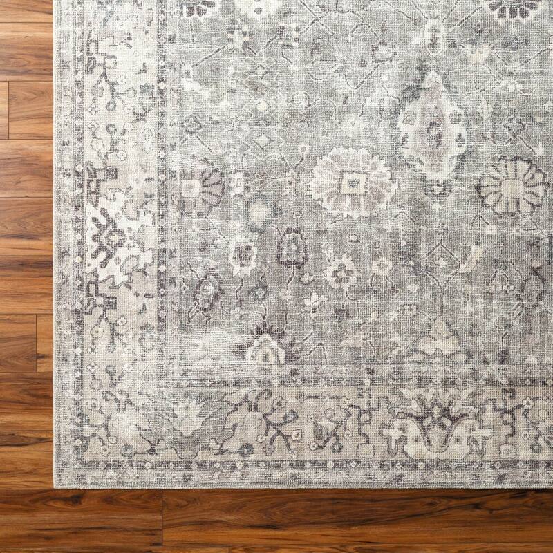 Livabliss Davina Updated Traditional Medallion Area Rug