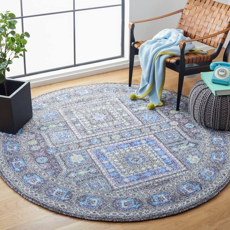 SAFAVIEH Handmade Classic Vintage Zemfira Transitional Polyester Rug - 6' Round - Sage/Blue