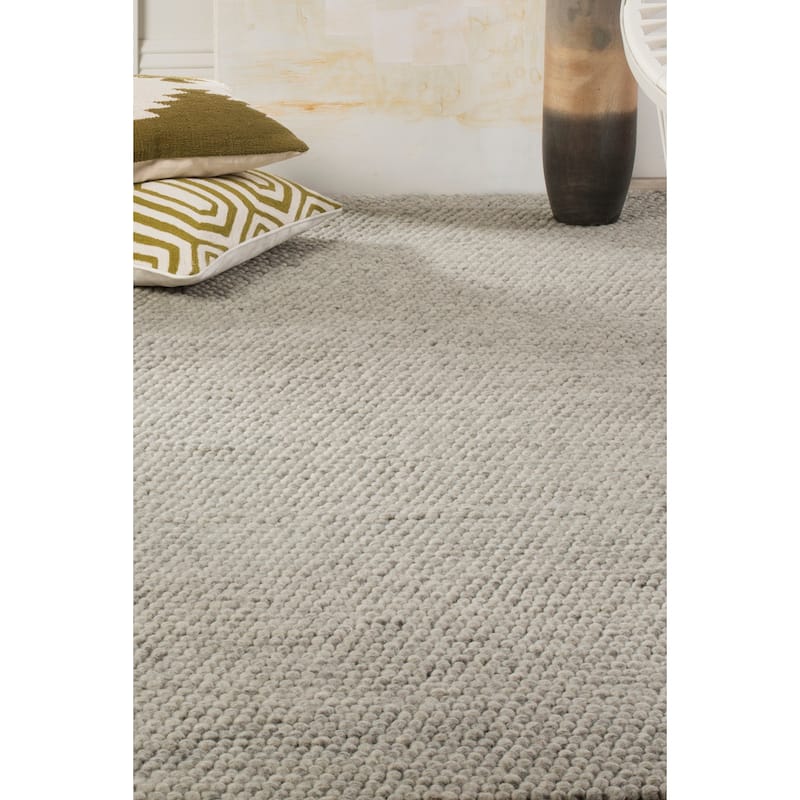 SAFAVIEH Handmade Natura Gonnie Wool Rug