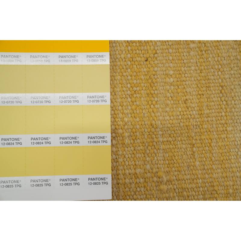 Hand Woven Southwestern Wool Multi-Colored Geometric Area Rug - 5' 9'' X 4' 0''