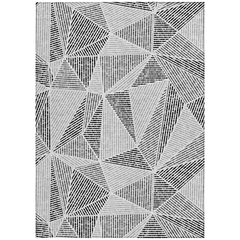 HomeRoots Geometric Transitional Rectangle Outdoor Rug
