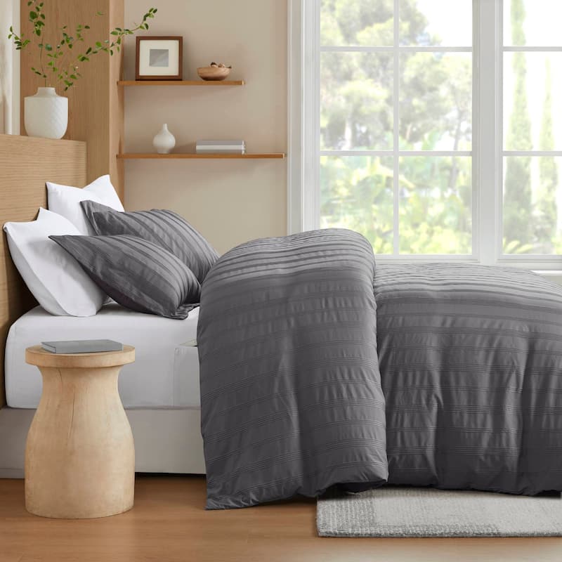 Chelsea Square Logan Woven Striped Duvet Set