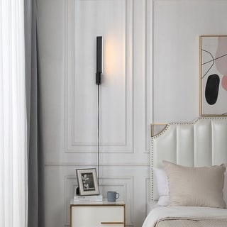 Ma'or - Matte Black Modern Integrated LED Wall Sconce with Rotatable Light, 3000K, 620 Lumens - 18.29" x 2.26"
