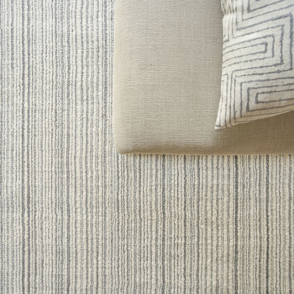 EXQUISITE RUGS Rossini Hand-loomed Nylon/PET yarn Yarn Ivory/Grey Area Rug.