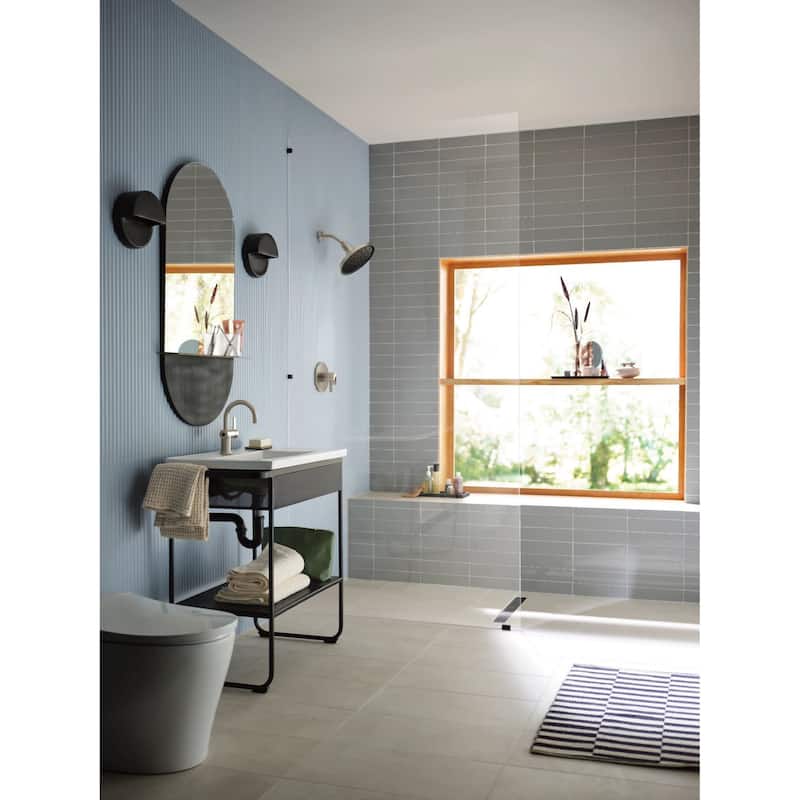 Moen 220R3EP Verso 1.75 GPM Single Function Rain Shower Head