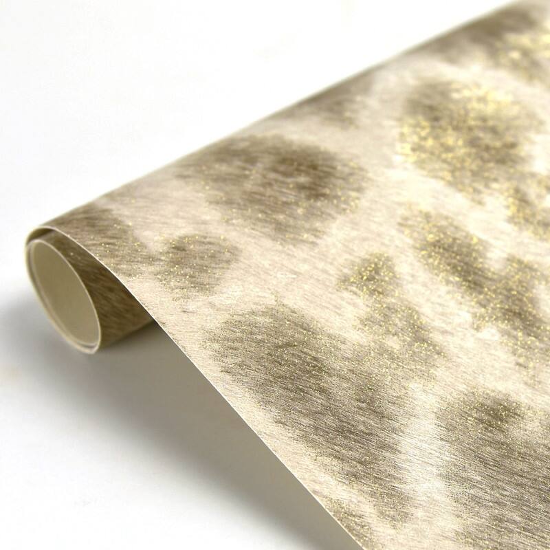 Brewster Montone Beige Giraffe Wallpaper - 21in x 396in x 0.025in