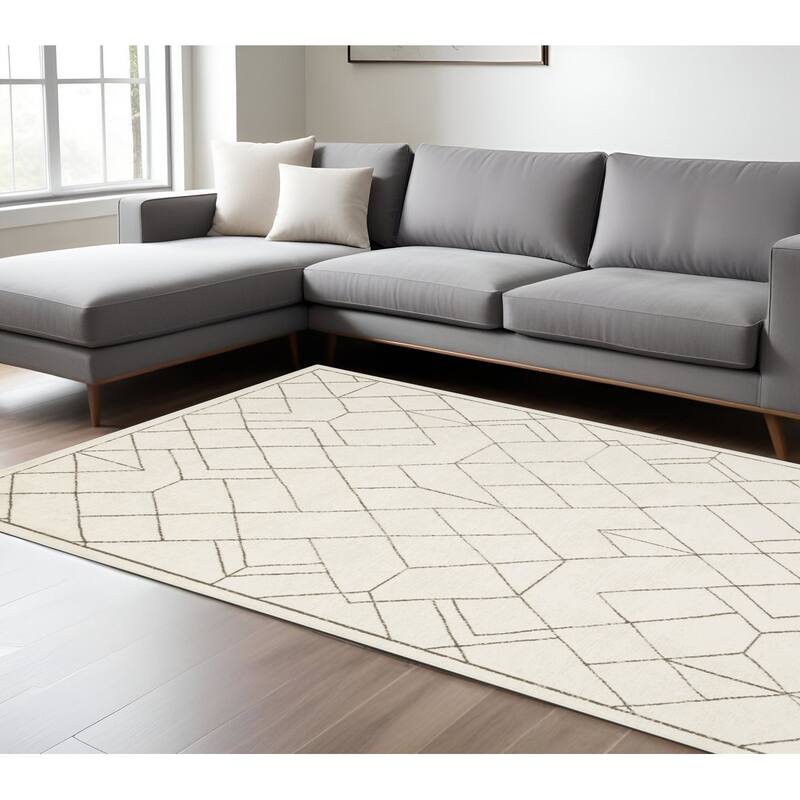 HomeRootsGeometric Modern Rectangle Area Rug - 114.17' X '78.74' X '0.39