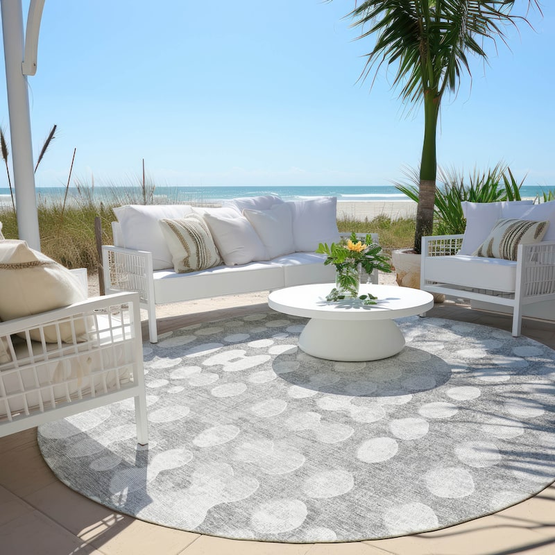Machine Washable Indoor/ Outdoor Chantille Abstract Dots Rug - Gray - 8' x 8'