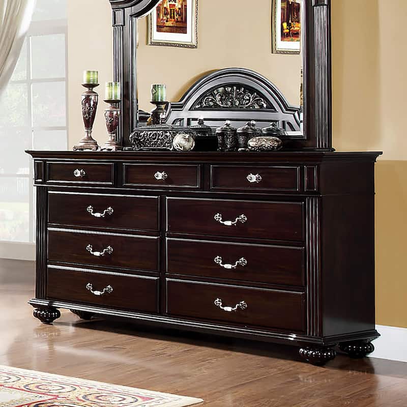 Vame Traditional 56-inch Wide 9-Drawer Wood Dresser by Furniture of America