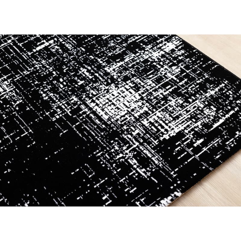 Iceland Collection - Black/White Consellations Area Rug, 5'3" x 7'7"