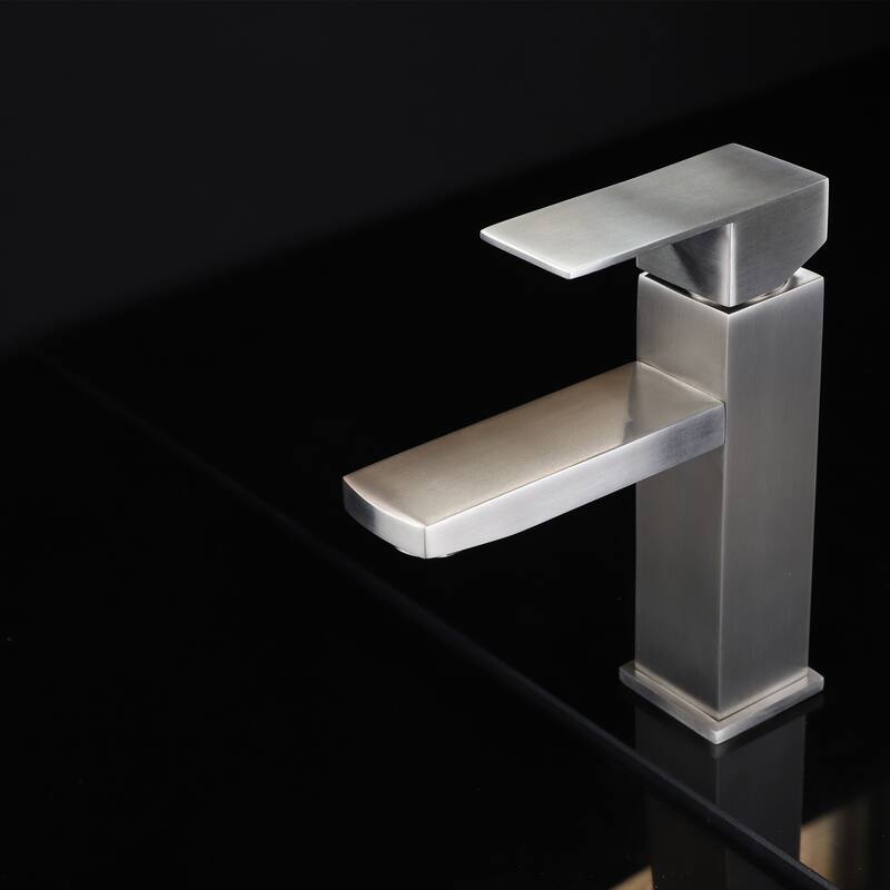 Single Handle Lavatory Faucet