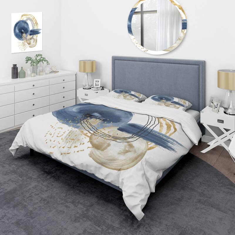 Designart 'Abstract Dark Blue Gold & Black Underwater Life' Modern Duvet Cover Set