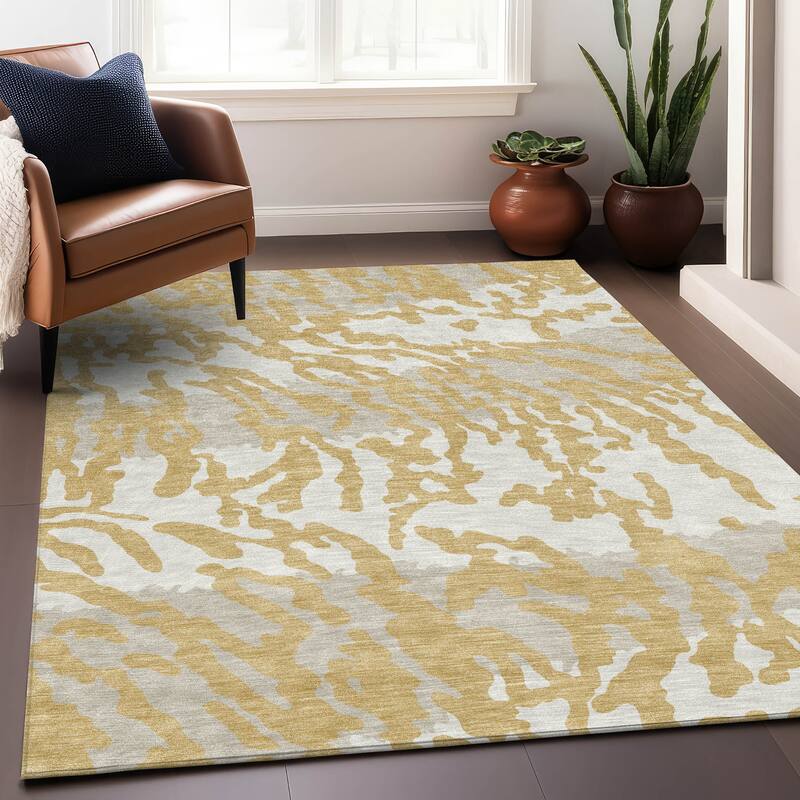 Machine Washable Indoor/ Outdoor Chantille Abstract Animal Print Rug