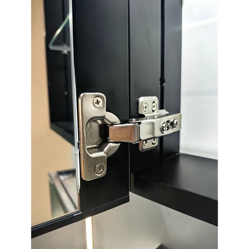 Bathroom Medicine Cabinet with Invisible Handle, Soft-Closing Hinge, Adjustable Glass Shelves