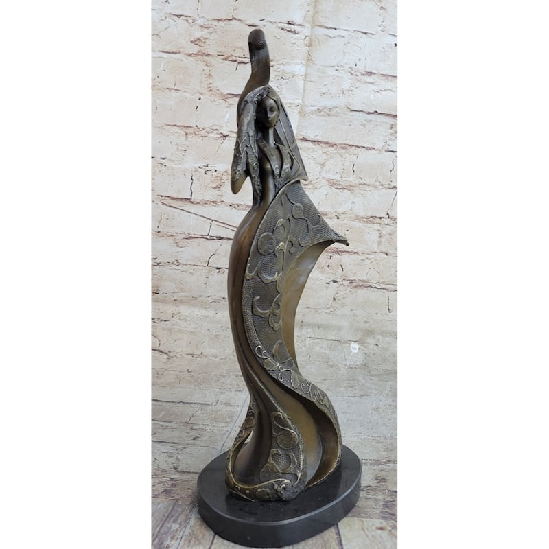 Signed Original Mavchi A Fashion Girl Bronze Sculpture Home Office Decoration