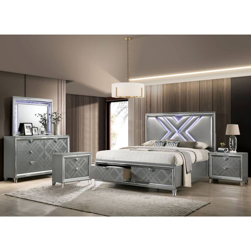 Furniture of America Bel Air Glam Wood 5-Piece Platform Bedroom Set with USB Port - Silver - King