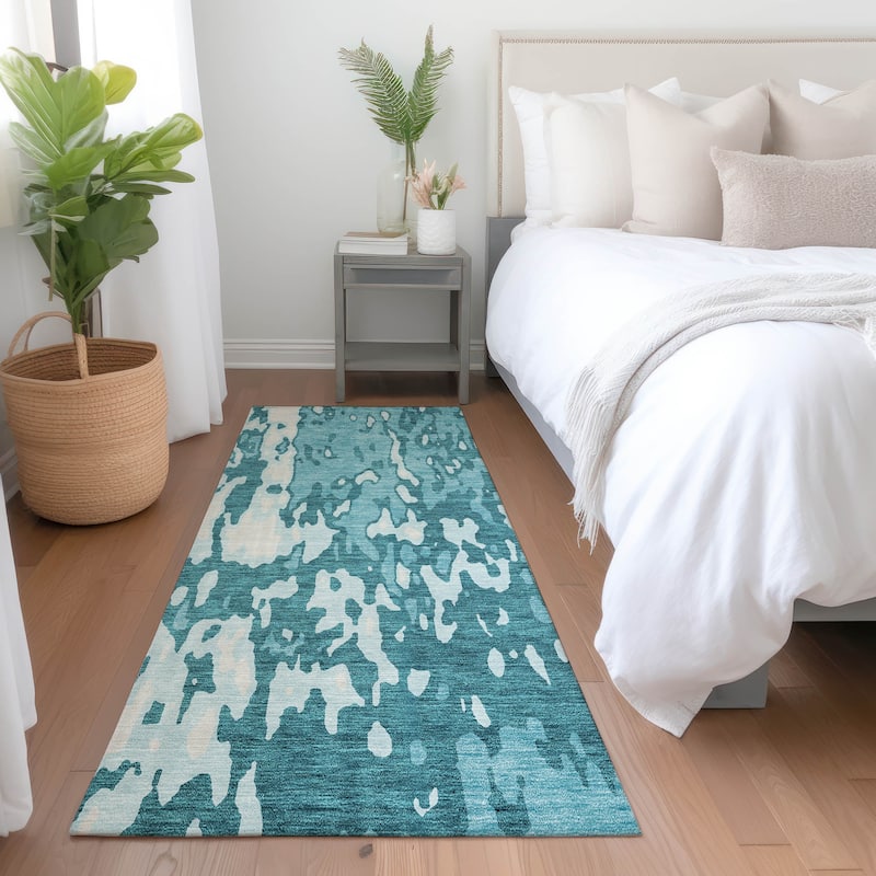 Machine Washable Indoor/ Outdoor Abstract Contemporary Chantille Rug