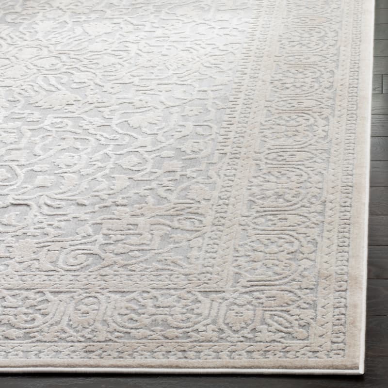 SAFAVIEH Reflection Suhad Oriental Rug