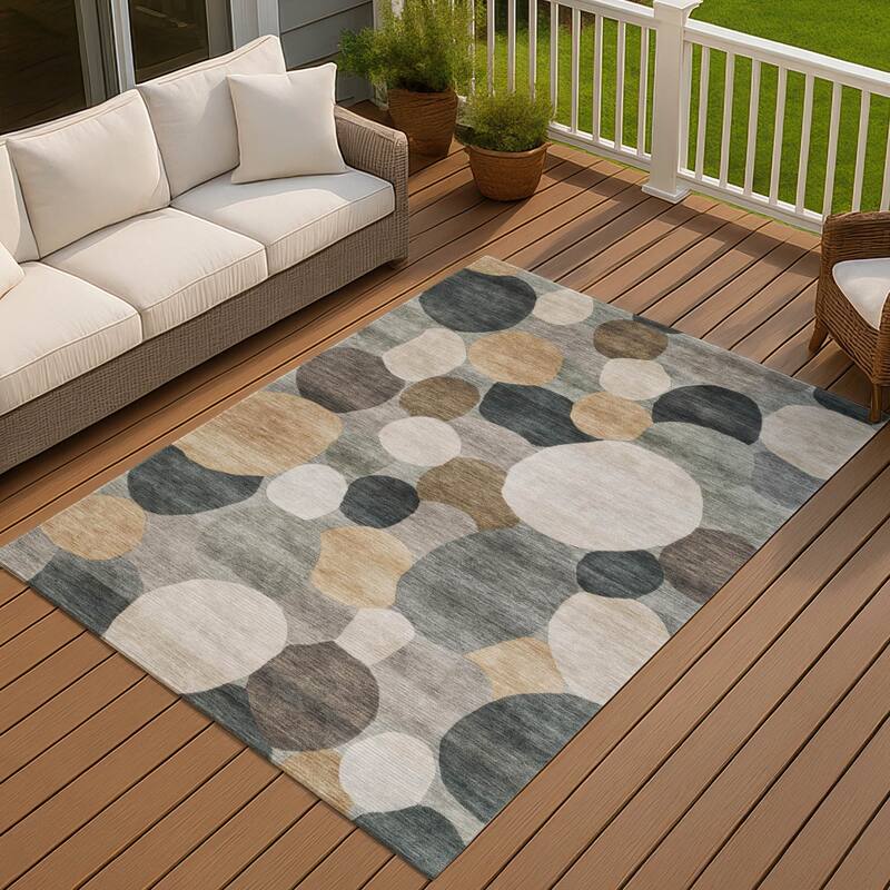Machine Washable Indoor/ Outdoor Modern Circy Chantille Rug - Taupe - 5' x 7'6"