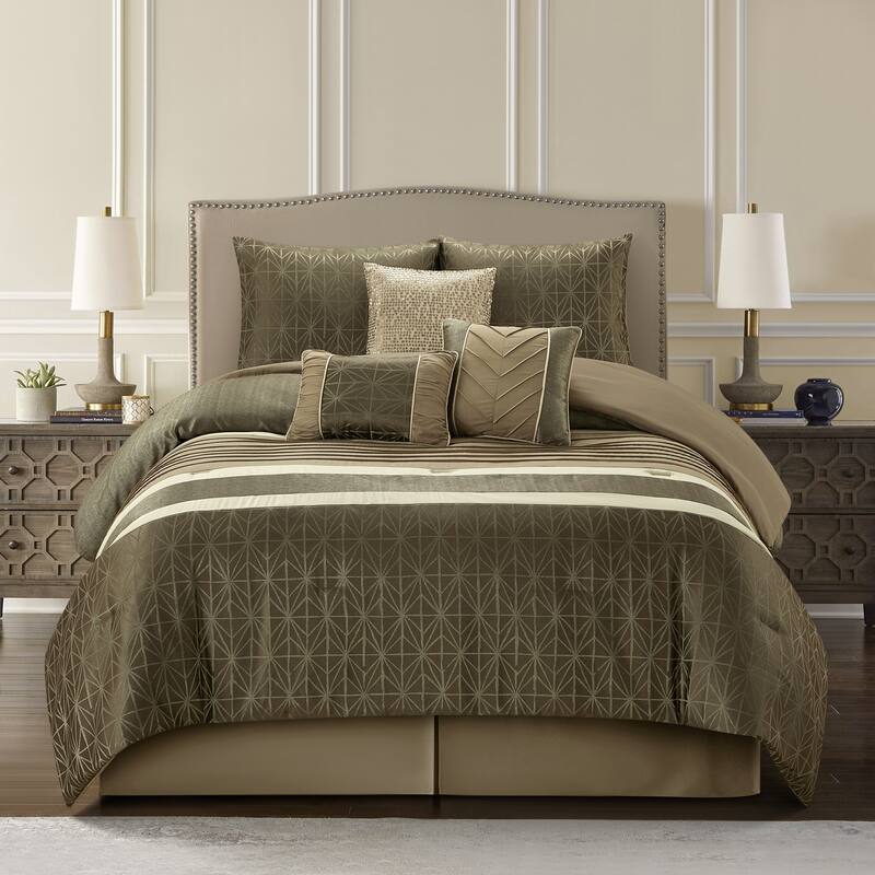 Nanshing Bryan 9 Piece Geometric Comforter Set