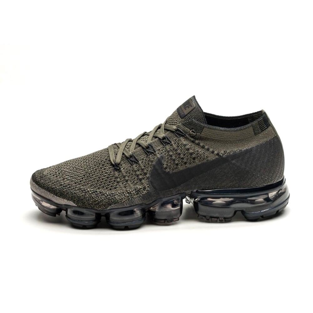 nike women's air vapormax flyknit running shoes