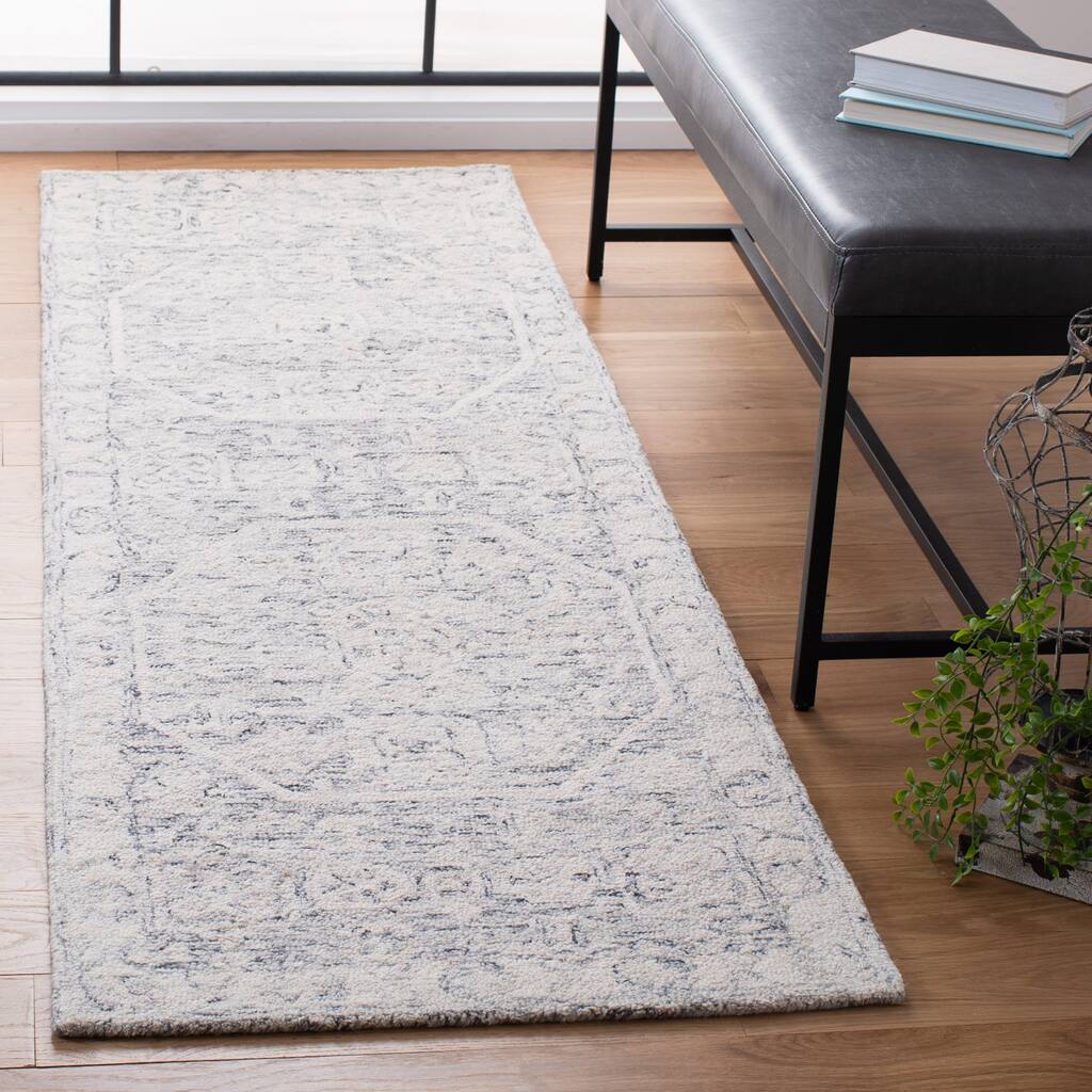 SAFAVIEH Handmade Micro-Loop Sunitha Transitional Wool Rug