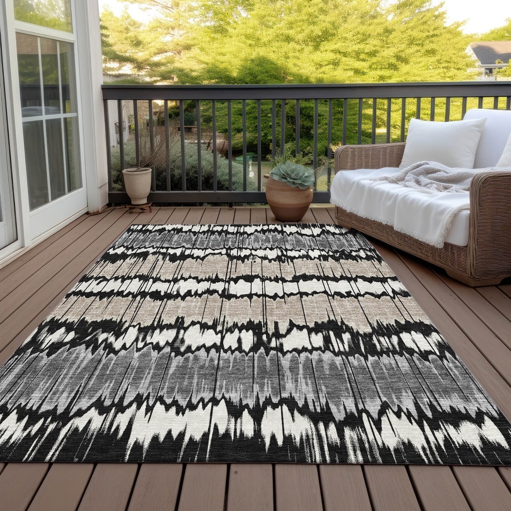 Machine Washable Indoor/ Outdoor Chantille Abstract Ombre Rug