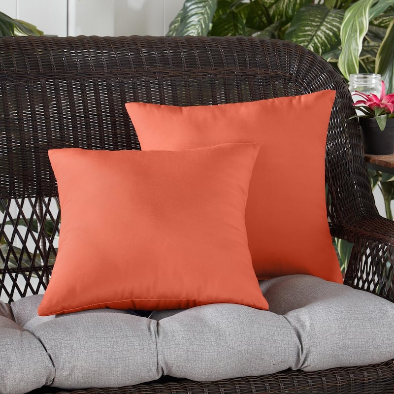 17-inch Square Outdoor Rust Throw Pillow (Set of 2)