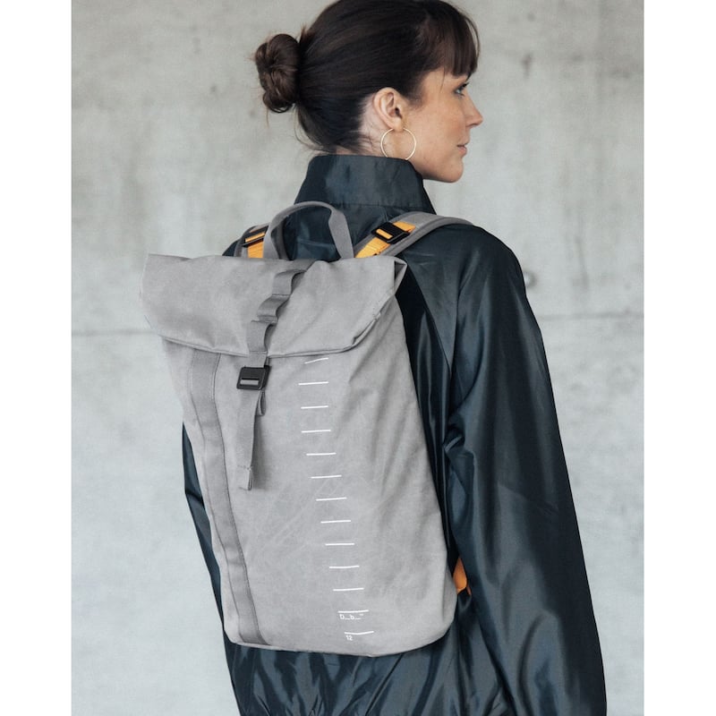 DB Journey Essential 12L Backpack - Sand Grey