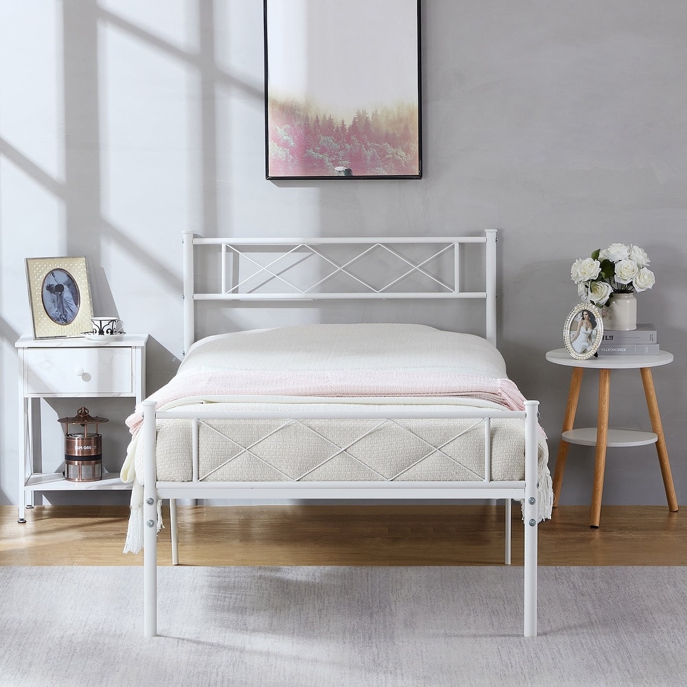 VECELO Modern Premium Metal Platform Bed Frames, Twin/Full/Queen Size Bed, Student apartment Beds