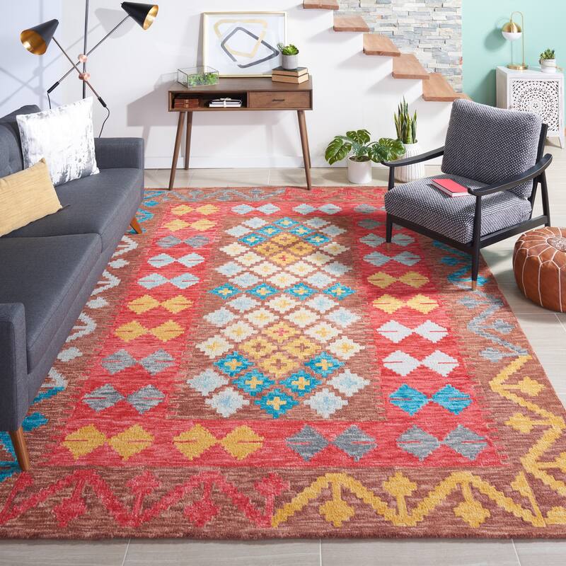 SAFAVIEH Handmade Aspen Besije Boho Wool Rug