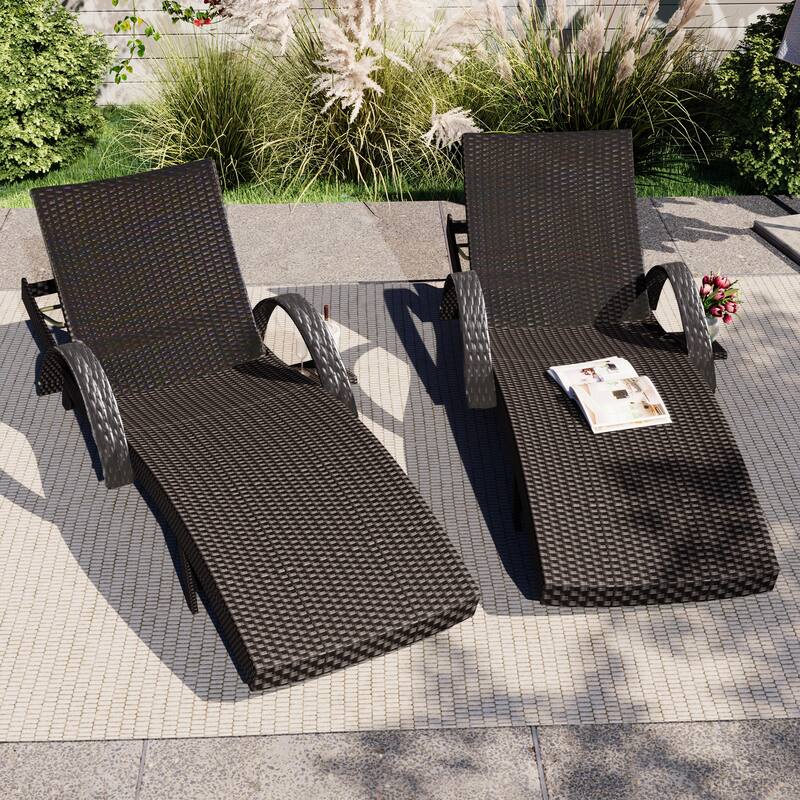 Outdoor Wicker Chaise Lounge w/Adjustable Backrest，Patio Reclining Chair w/Pull-out Side Table - dark brown