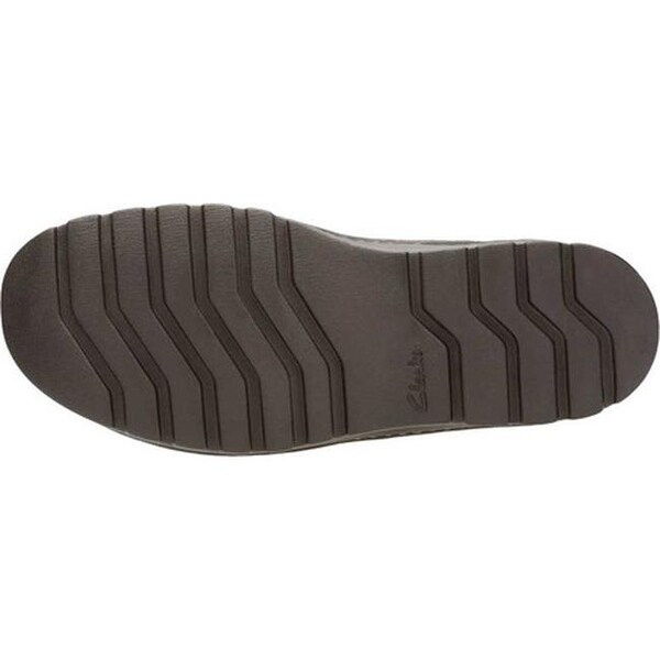 clarks vanek plain brown