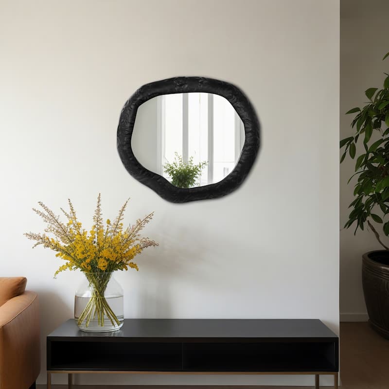 Alum, 18", Hammered Outlined Mirror, Matte Black, Novelty, 1.25"H, Solid Color - 17.5" x 15.5" x 1.25" - 17.5" x 15.5" x 1.25" - Hammered Black - 17.5" x 15.5" x 1.25"