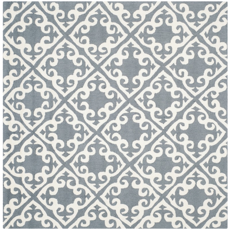 SAFAVIEH Handmade Easy Care Latanya Oriental Rug