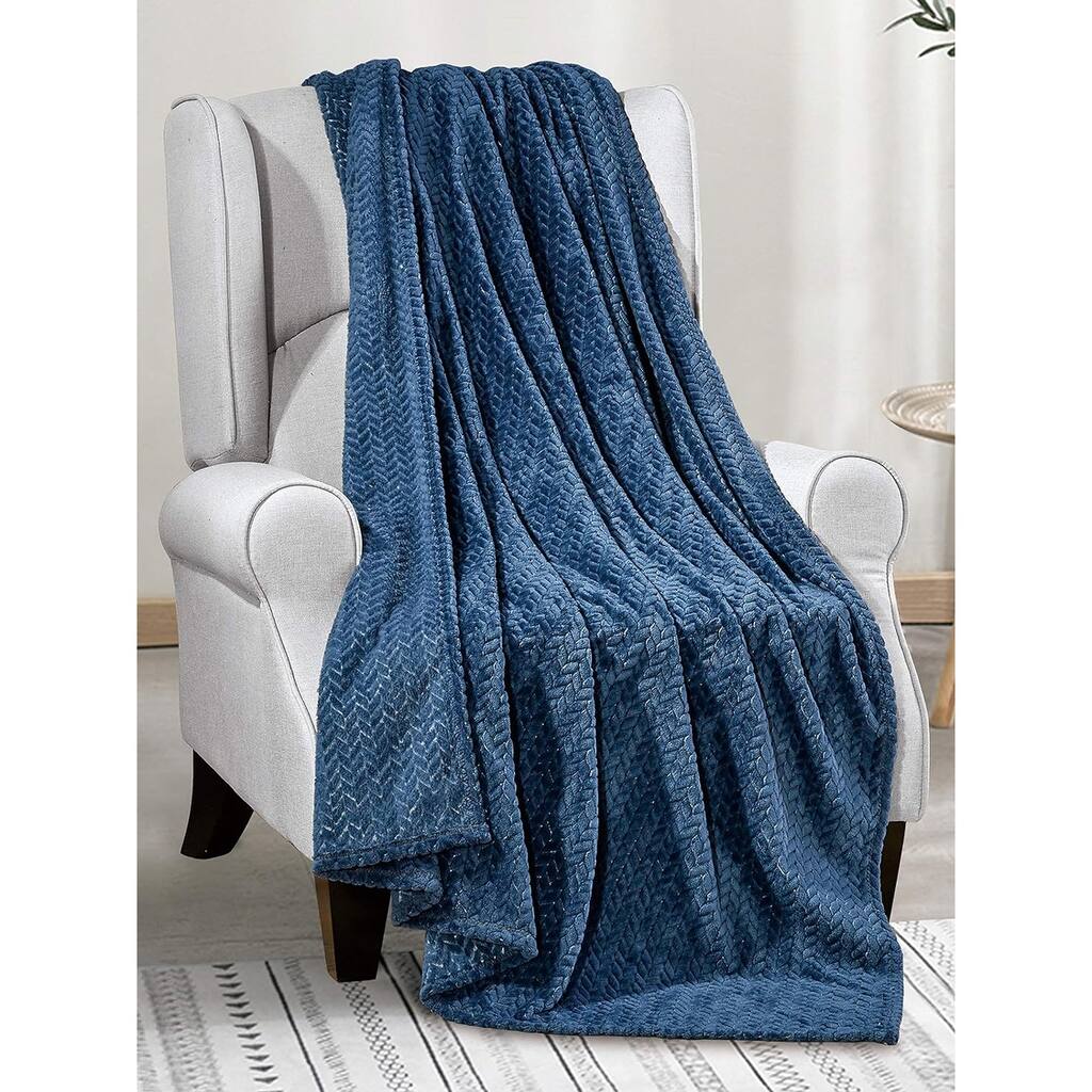 Noble House by Decor&More Oversized and Extra Heavy Chevron Braided Throw Blanket (50" x 70") (Blue)