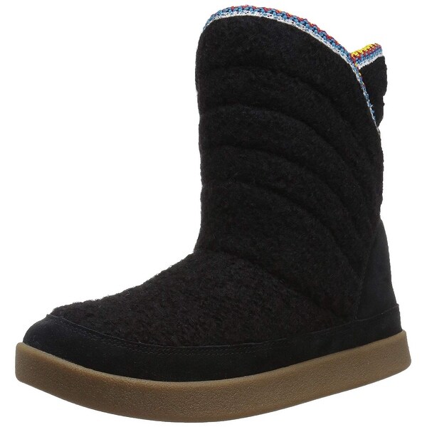 sanuk boots