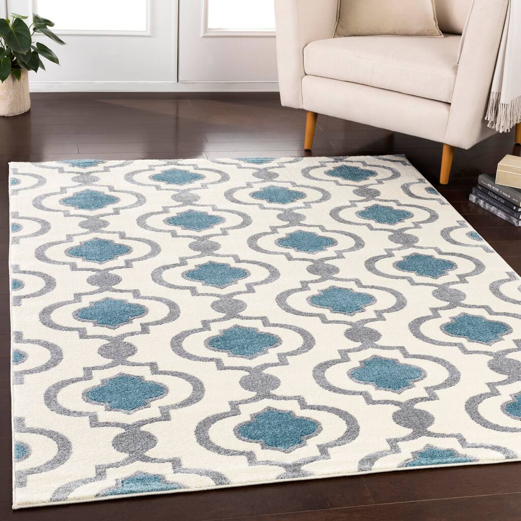 Luna Linked-Trellis Runner Rug
