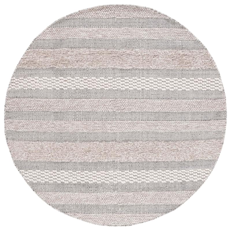 SAFAVIEH Vermont Valene Wool Fringe Rug - 6' Round - Beige/Ivory