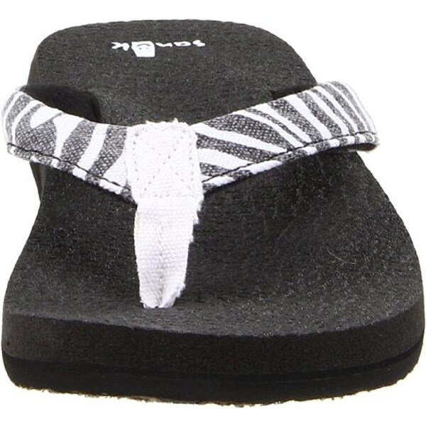 sanuk wildlife flip flops