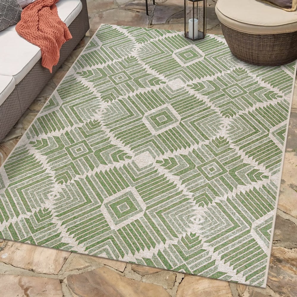 Gelato Geometric Diamond Pattern Indoor/ Outdoor Area Rug