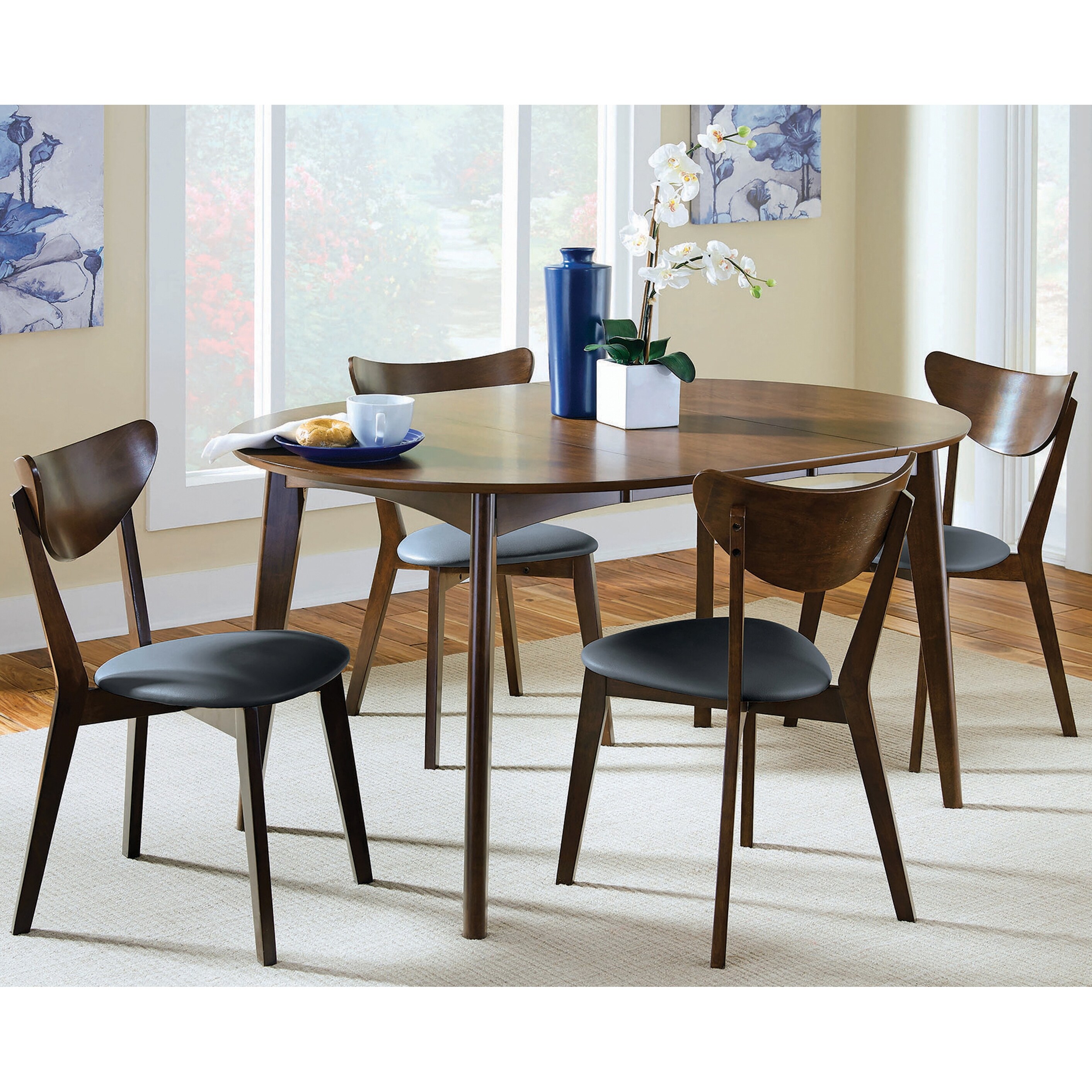 Modern retro dining clearance table