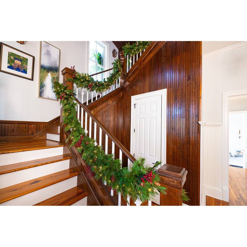 Plymouth Garland with Classic Warm White Mini-Lights - Plug-In - 9'